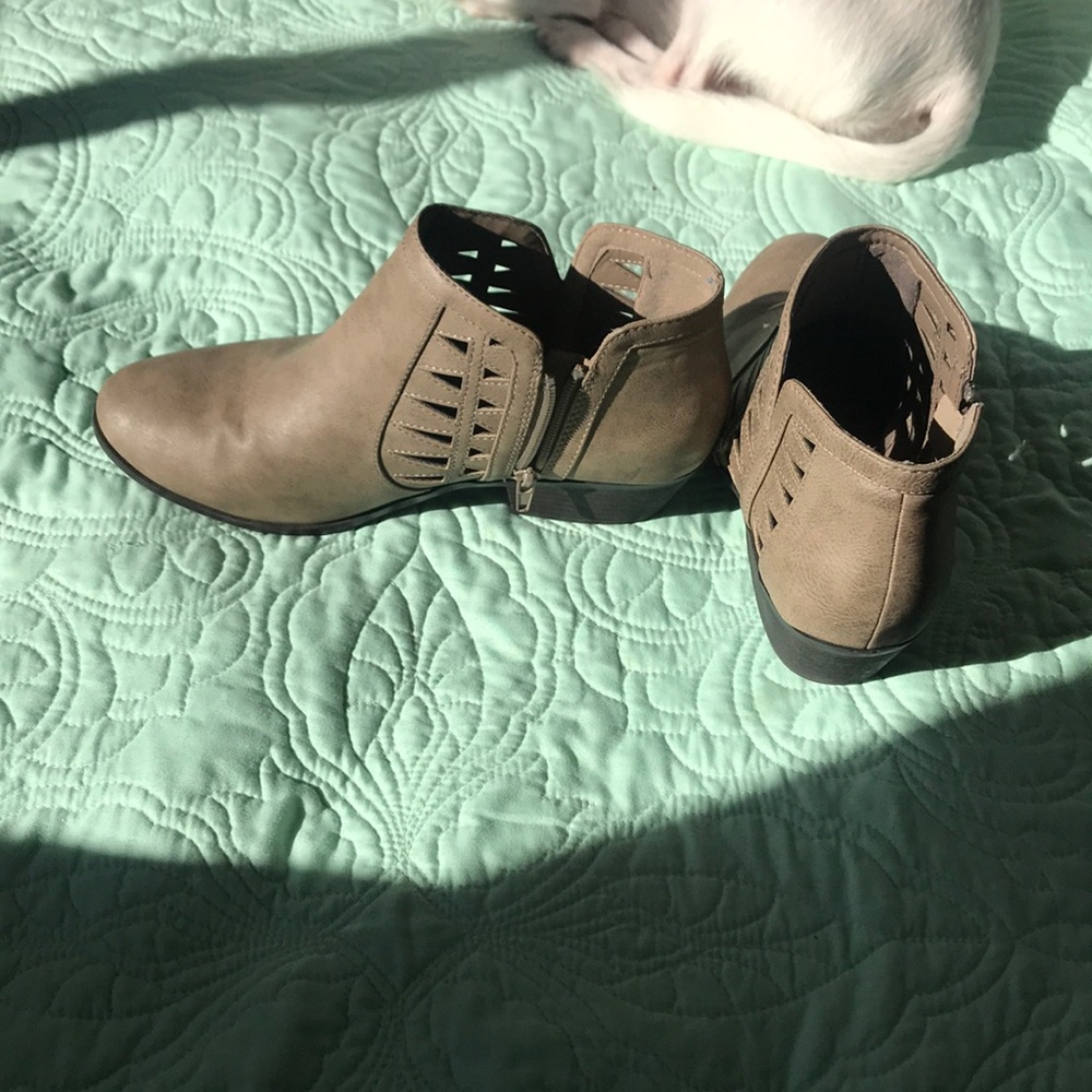 Grey booties
